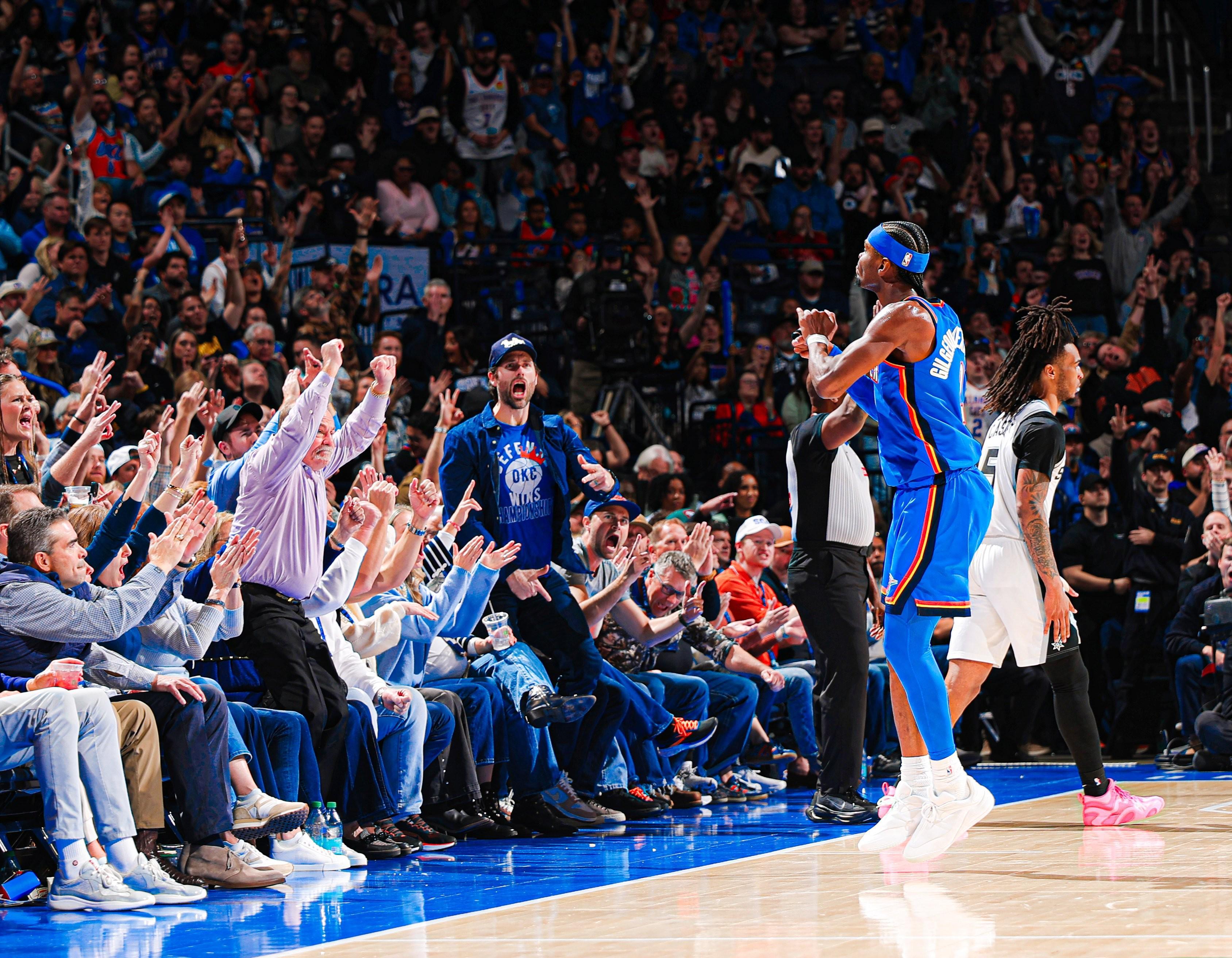 开云体育app-力压文班，亚历山大本场贡献4盖帽，马刺全队仅3次&amp;amp;文班1次